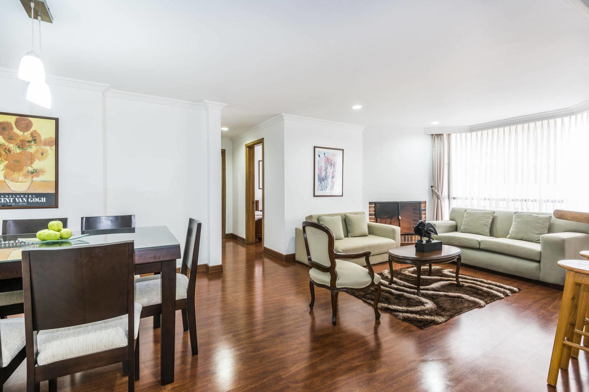 Travelers Fontana Plaza Apart otel Bogotá Dış mekan fotoğraf